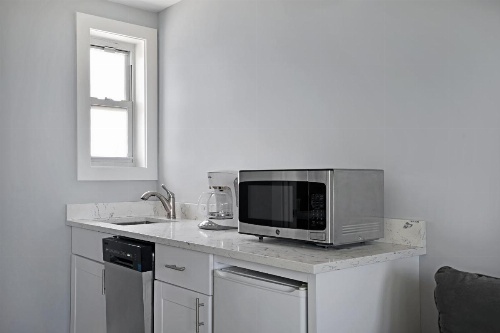 A Wave Inn - Montauk image 12