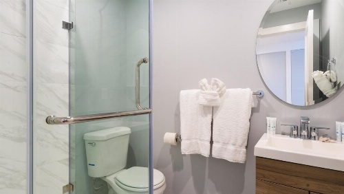 A Wave Inn - Montauk image 20