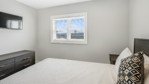 A Wave Inn - Montauk image 22